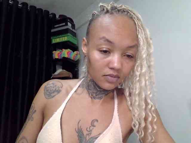 Africana-jojo webcam