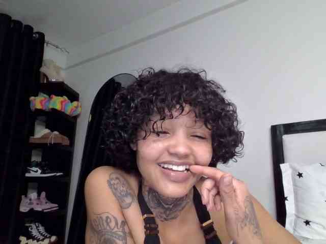 Africana-jojo webcam