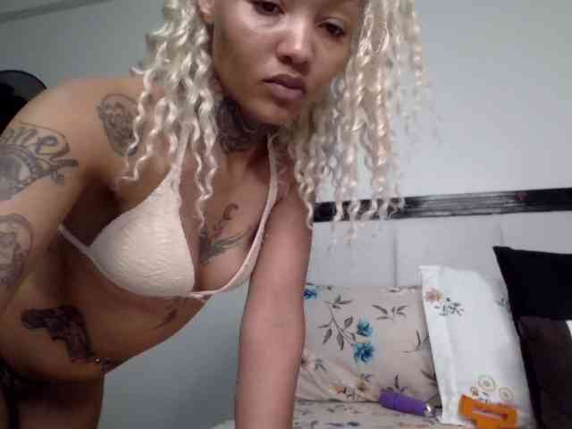 Africana-jojo webcam