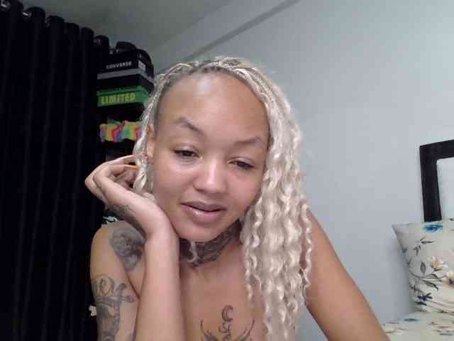 Africana-jojo webcam