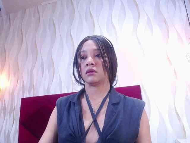 roxxanavelmont1 webcam