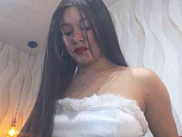 roxxanavelmont1 webcam