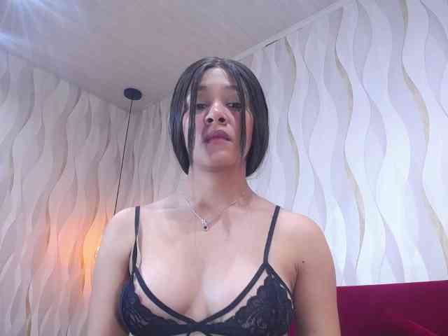 roxxanavelmont1 webcam