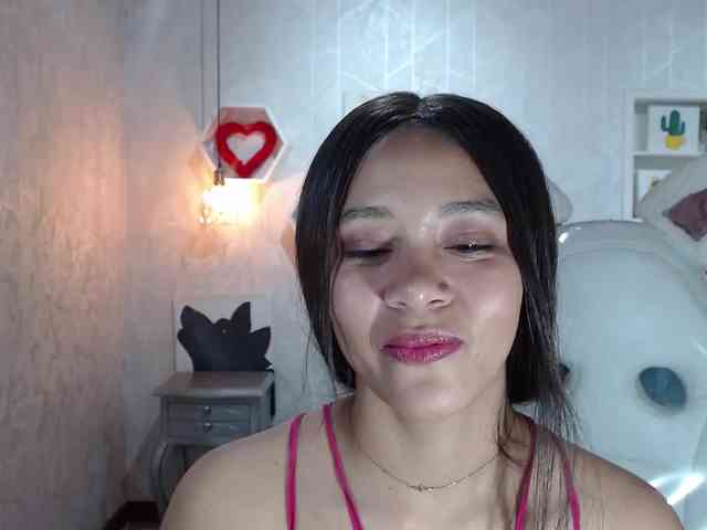 roxxanavelmont1 webcam