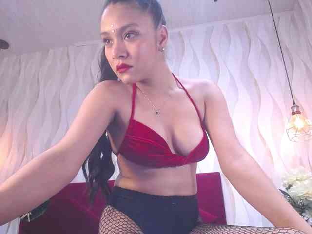 roxxanavelmont1 webcam