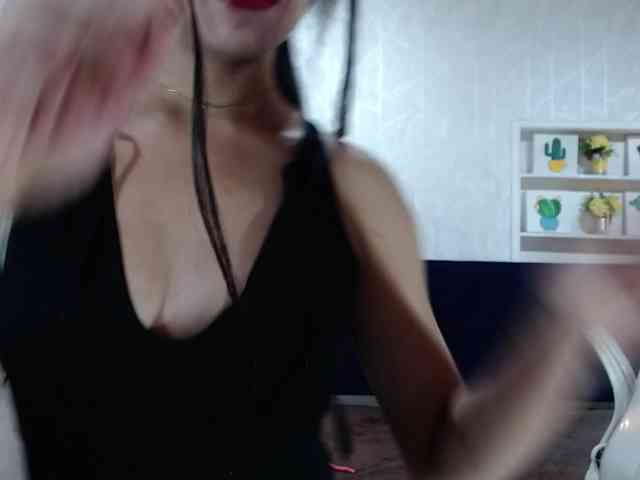 roxxanavelmont1 webcam