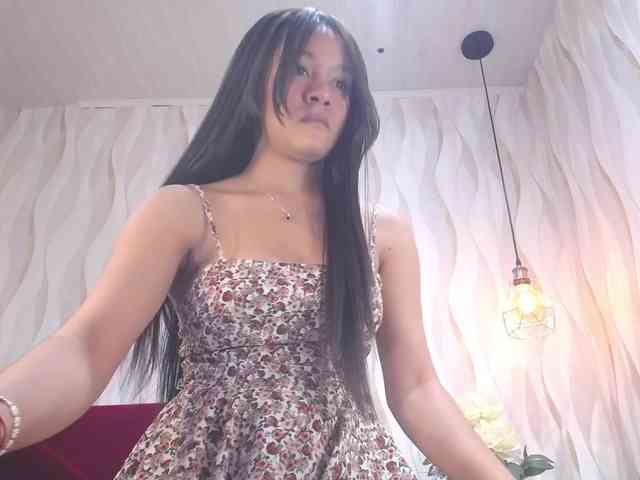 roxxanavelmont1 webcam