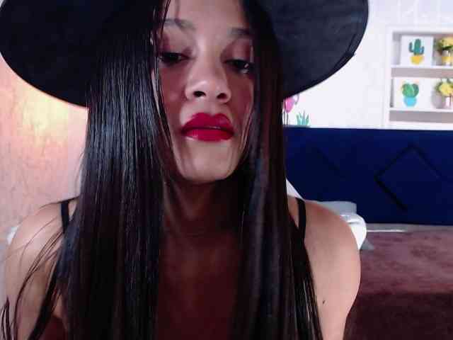 roxxanavelmont1 webcam