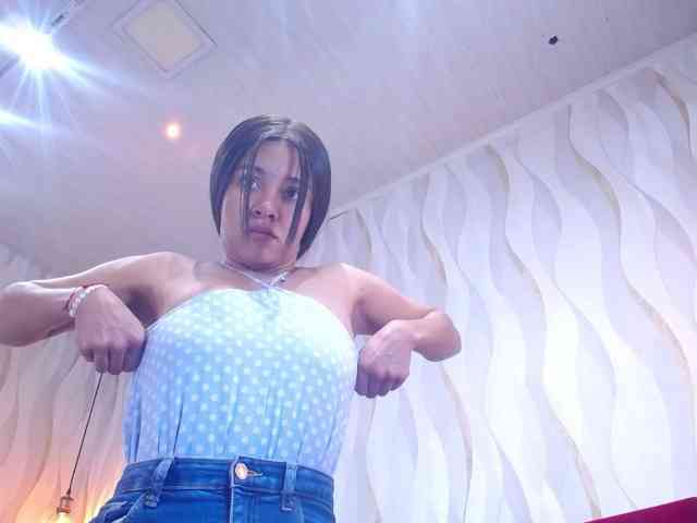 roxxanavelmont1 webcam