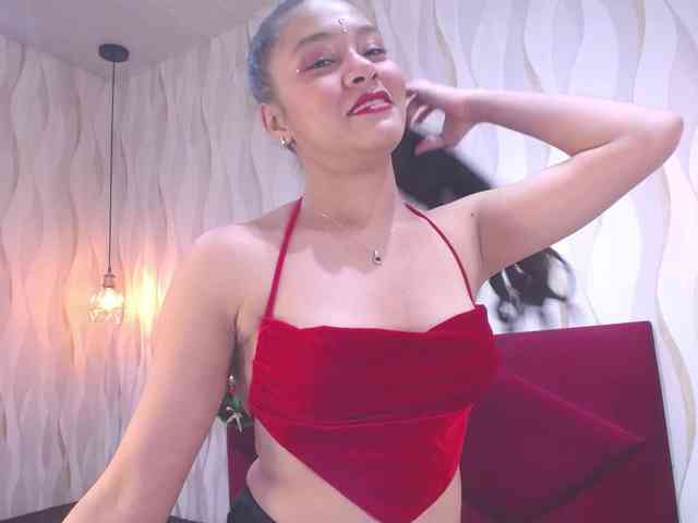 roxxanavelmont1 webcam