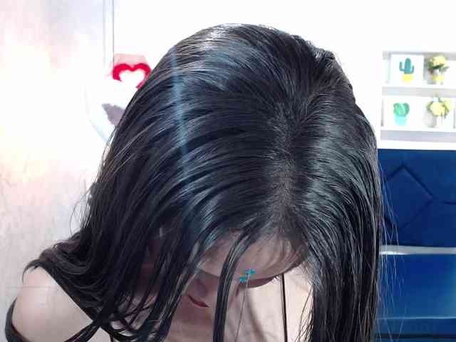roxxanavelmont1 webcam
