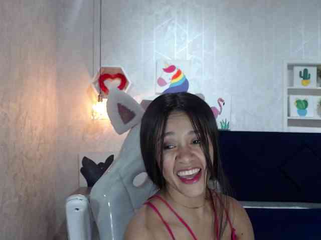 roxxanavelmont1 webcam