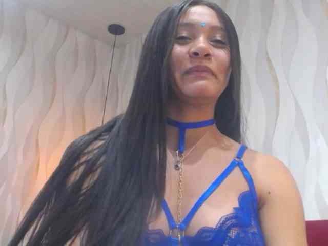 roxxanavelmont1 webcam