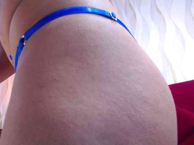 roxxanavelmont1 webcam