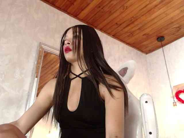 roxxanavelmont1 webcam