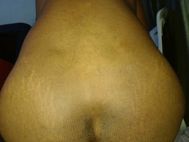 Sweetpussy135's BongaCams show and profile