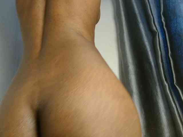 Sweetpussy135 webcam