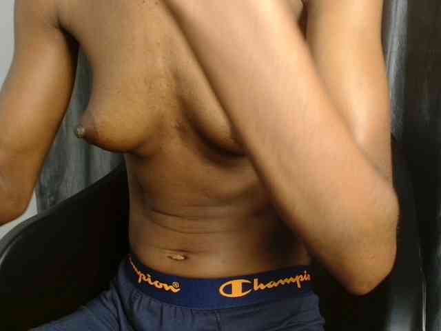 Sweetpussy135 webcam