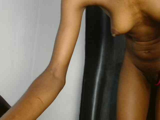 Sweetpussy135 webcam