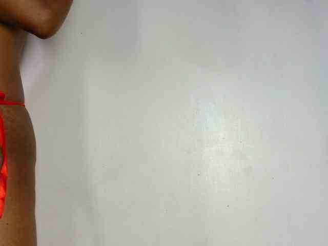 Sweetpussy135 webcam