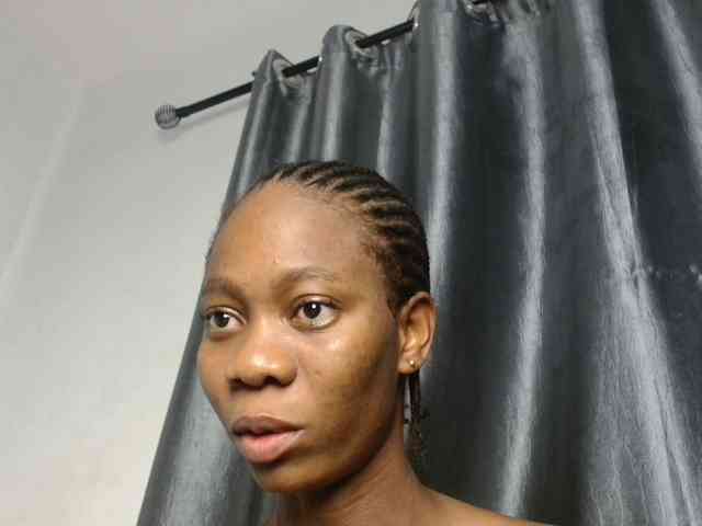 Sweetpussy135 webcam