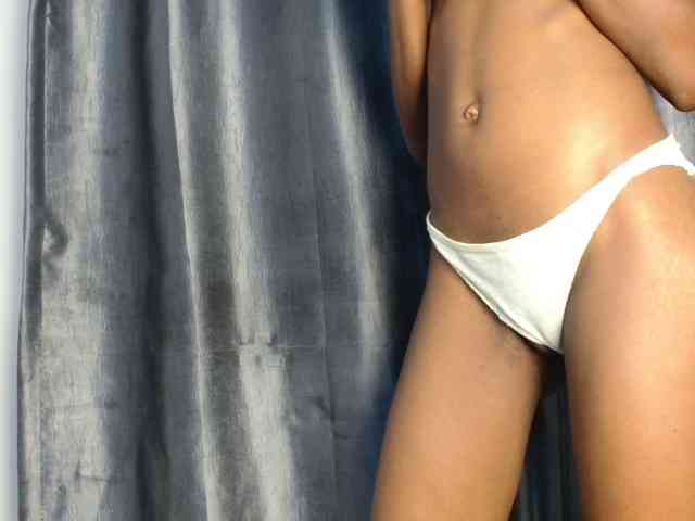 Sweetpussy135 webcam