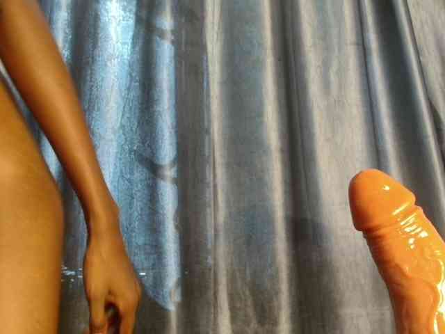 Sweetpussy135 webcam