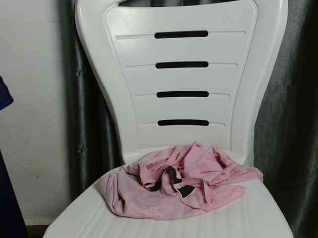 Sweetpussy135 webcam