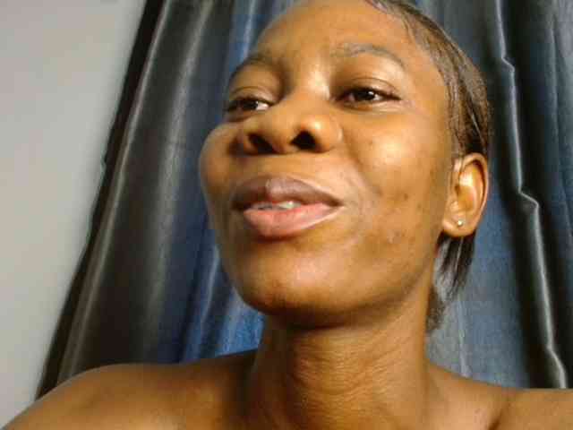 Sweetpussy135 webcam