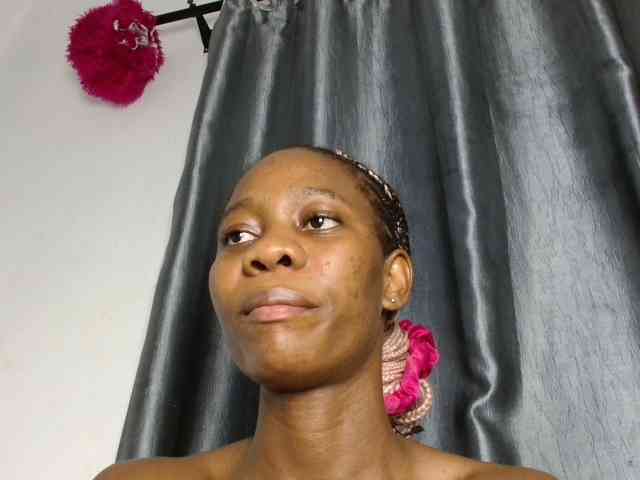 Sweetpussy135 webcam