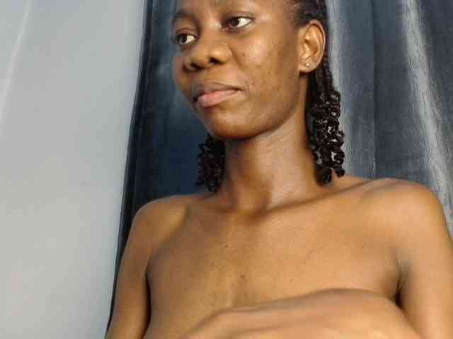 Sweetpussy135 webcam