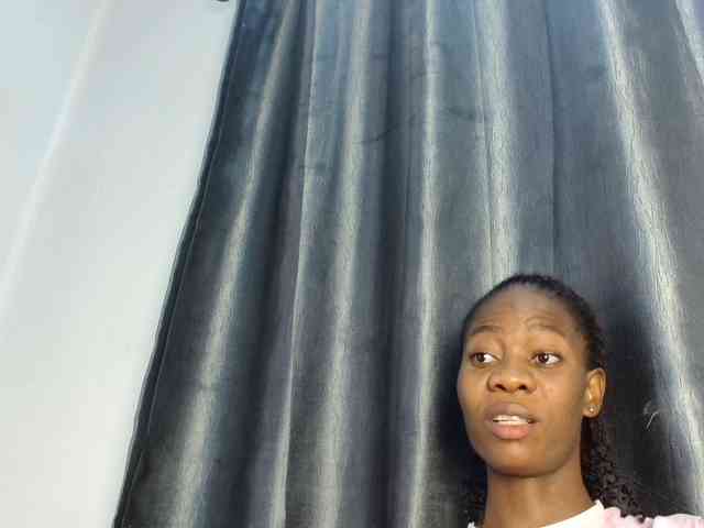 Sweetpussy135 webcam