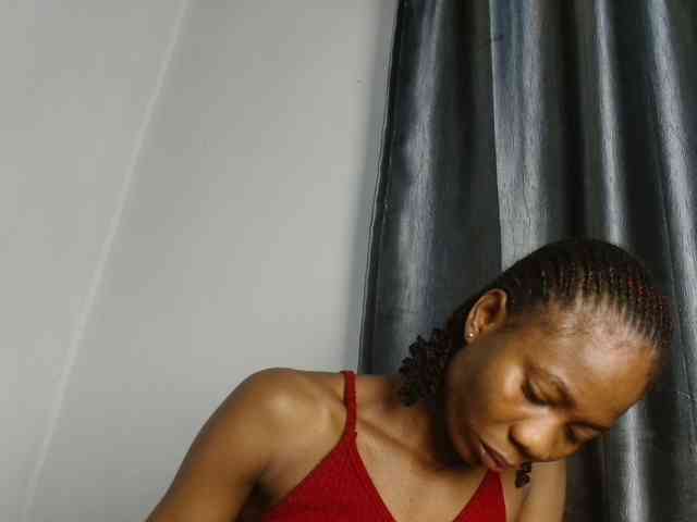 Sweetpussy135 webcam