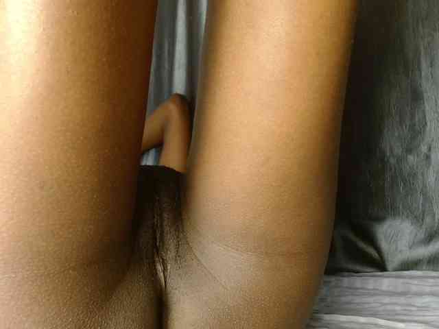 Sweetpussy135 webcam