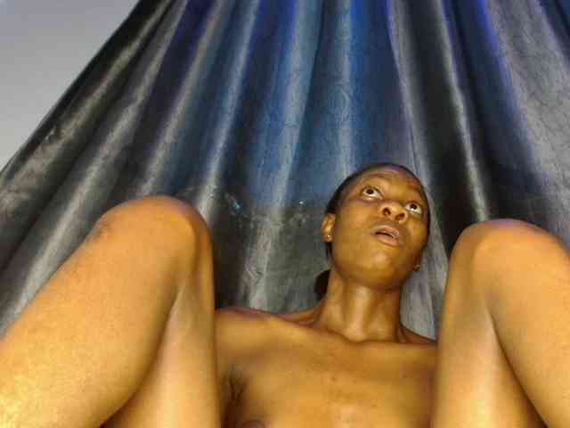 Sweetpussy135 webcam