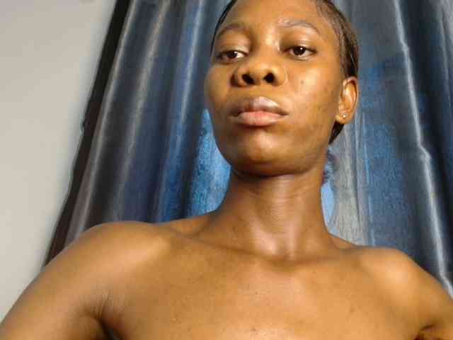 Sweetpussy135 webcam