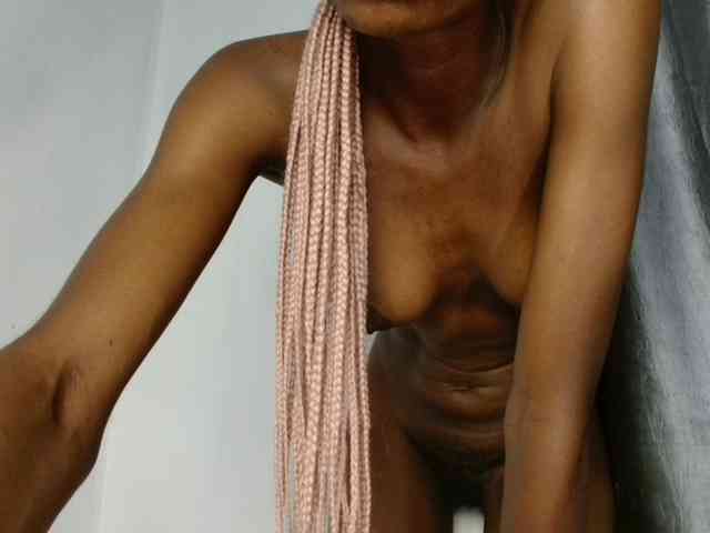 Sweetpussy135 webcam