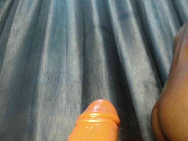 Sweetpussy135 webcam