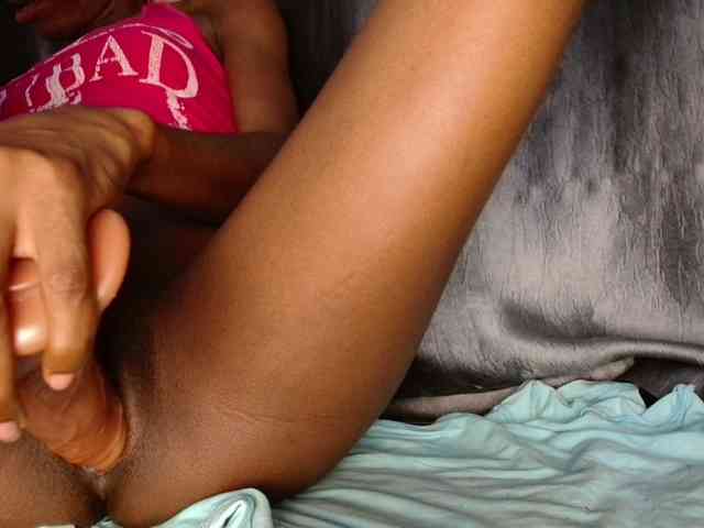 Sweetpussy135 webcam