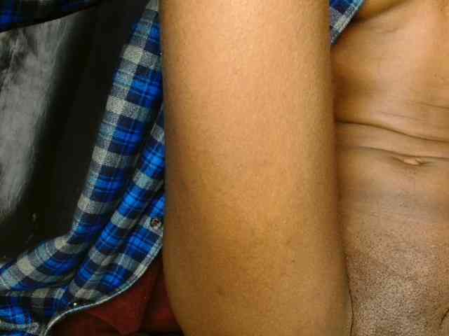 Sweetpussy135 webcam