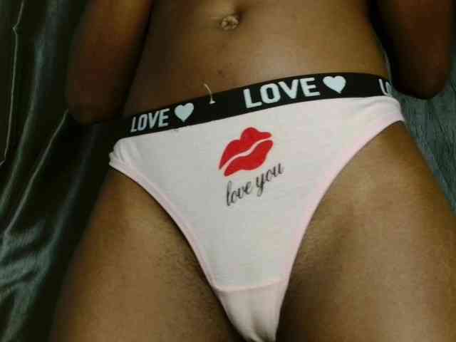 Sweetpussy135 webcam