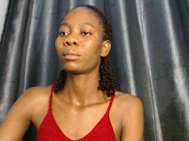 Sweetpussy135 webcam