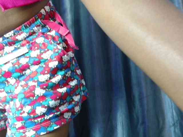 Sweetpussy135 Live Webcam on BongaCams