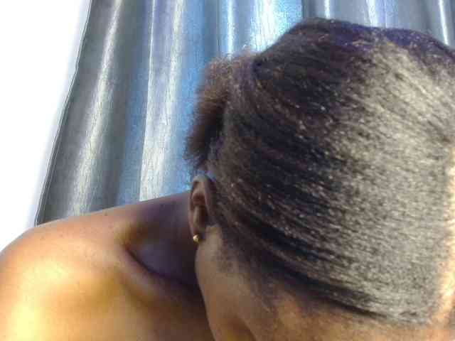 Sweetpussy135 webcam