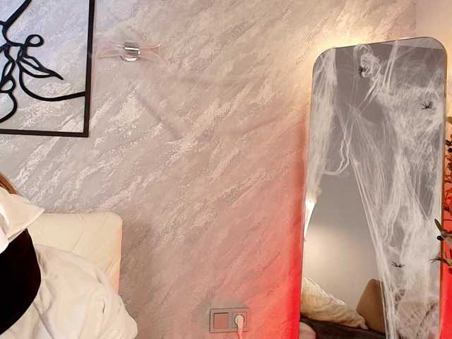 Admire 18 years old LiandraNelson from BongaCams LiandraNelson from BongaCams