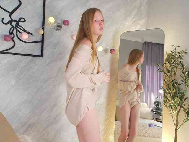 LiandraNelson webcam