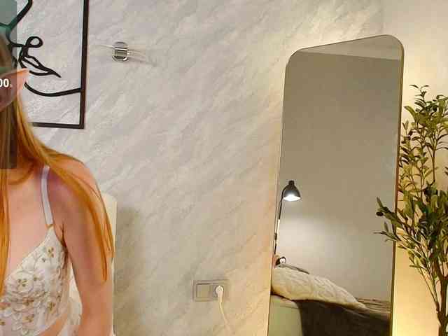 LiandraNelson webcam