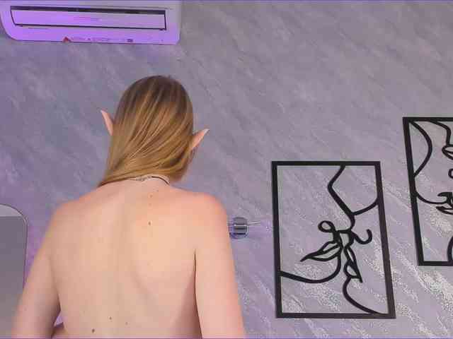 LiandraNelson webcam