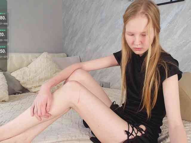 LiandraNelson webcam