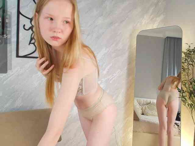 LiandraNelson webcam